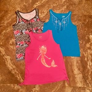 Justice girls size 20 set of 3 adorable tank tops